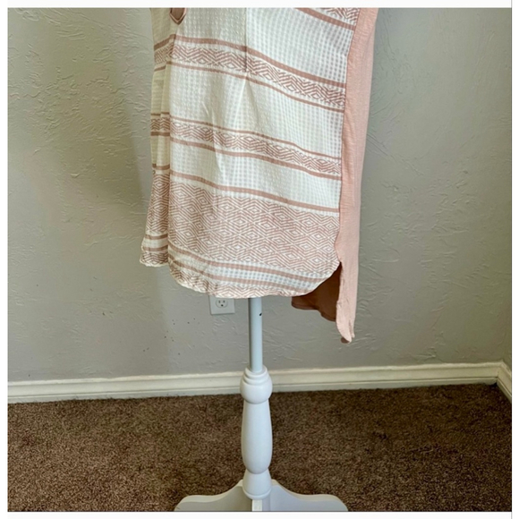 Anthropologie Postmark Blush Cream Split Neck Hi-Lo Blouse Sz S - Picture 5 of 12